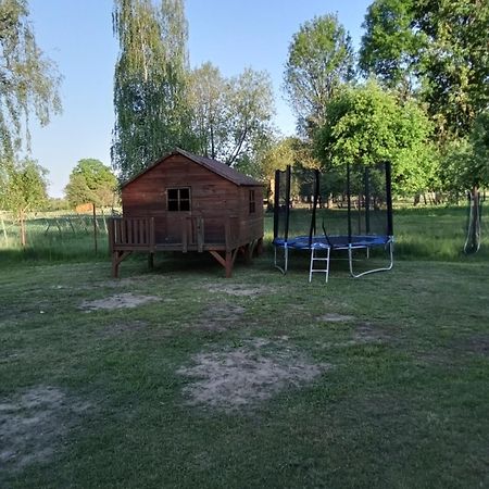 Domek U Kazi Sadowne Bagian luar foto
